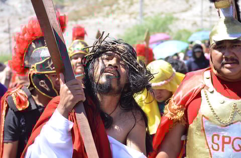 Viven la pasión en el Cerro de las Noas