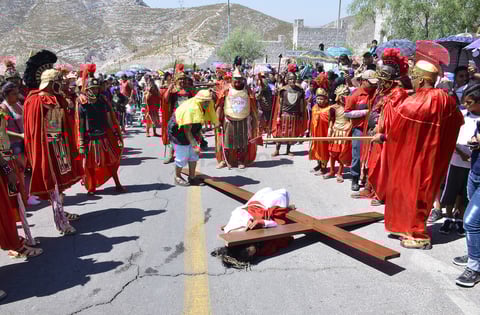 Viven la pasión en el Cerro de las Noas