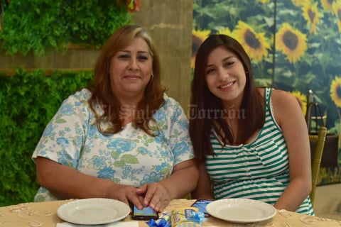 01042018 Flor y Fernanda.