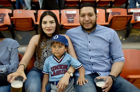 03042018 Irma, Diego y Alan.