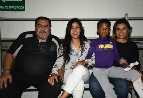 04042018 Jesús Carranza, Diana Carranza, Maximiliano G. Carranza y Rosa Carranza.
