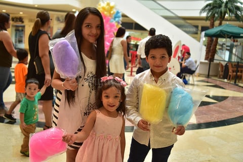 04042018 Karol, Raúl y Jaqueline.