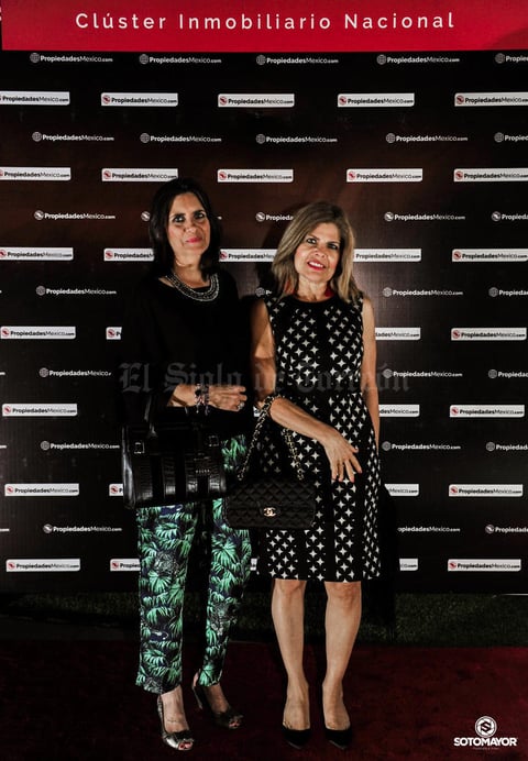 Elena de la Mora y Coco Santelices