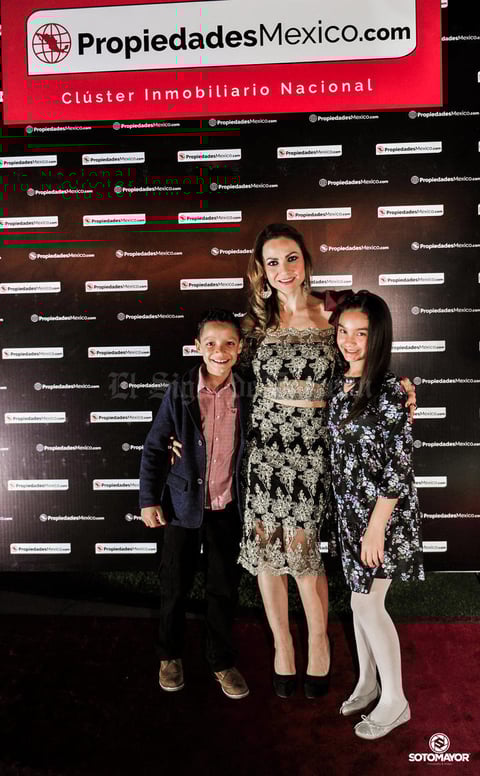 Neto Chavez Gina Romero y Zulma Chavez