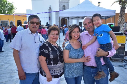 05042018 Alan, Carlos Miguel, Astrid, Coco, Aldo y Graciano.