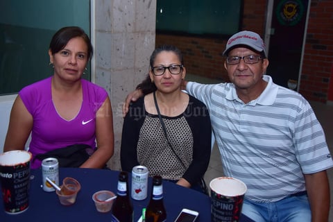 07042018 Jesús, María de la Paz, Nancy y Jorge.