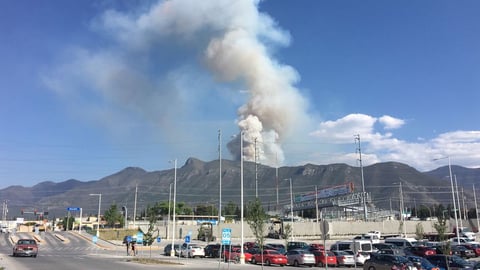 Cinco personas, entre ellos tres menores de edad fueron asegurados, luego de que fueran señalados como probables responsables de haber provocado el incendio que se generó en la Sierra de Zapalinamé en Saltillo.