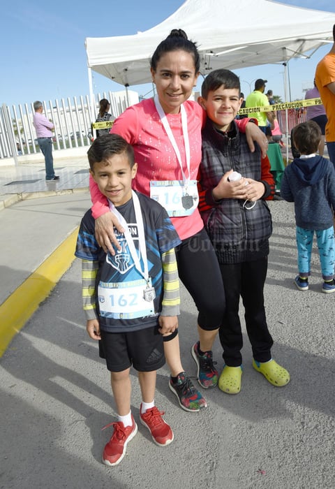 09042018 Adrián, Charo y Tadeo.