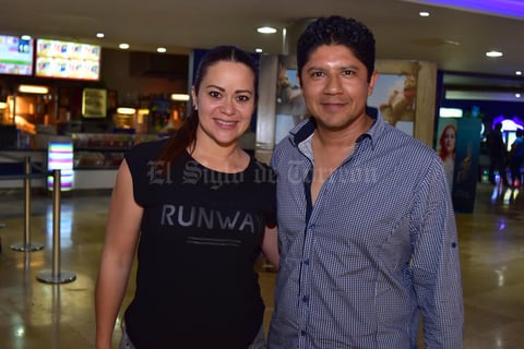 10042018 Raúl y Daniela.