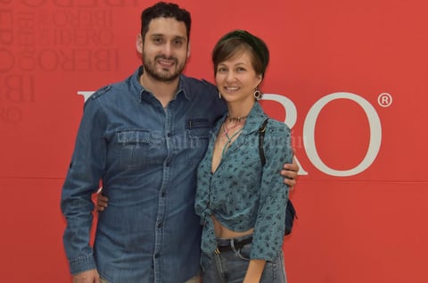 10042018 EN PAREJA.  Marcelo y Sandra.