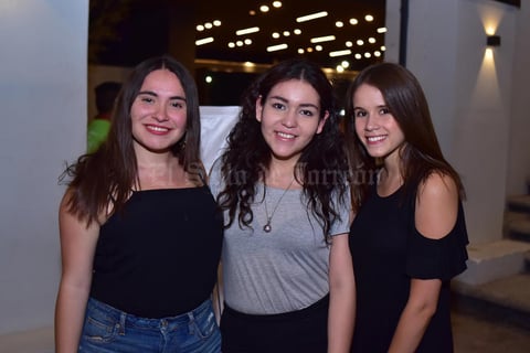 11042018 Alexa y Sofía.