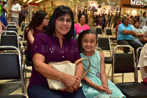 11042018 Patricia y Ana Fer.