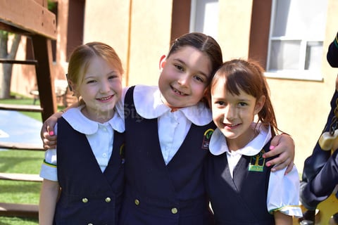 13042018 María Joaquina, Valeria y Constanza.