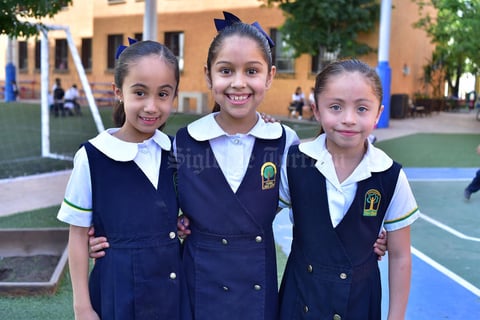 13042018 Natalia y Camila.