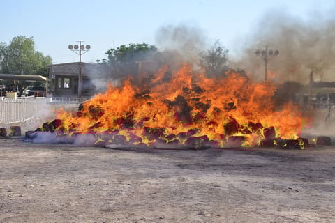 Dijo el gobernador que es la segunda incineración de este tipo que se realiza durante su gobierno, y constituye una de las líneas claras y firmes definidas dentro de la estrategia para bajar los índices delictivos en el Estado.