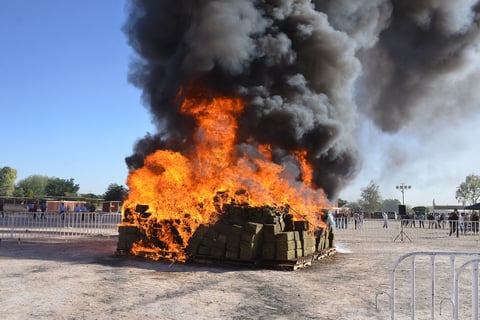 La 'quema' fue realizada en un campo de tiro, esto para evitar molestar a la ciudadanía.