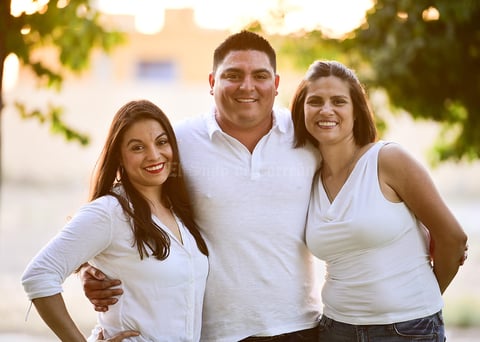 Valeria  Jose Maria y Maria Jose