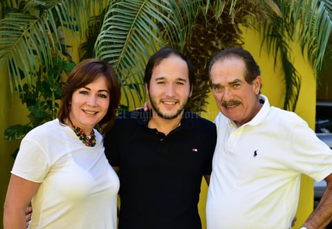 Lety  Ernesto Jr  y Ernesto