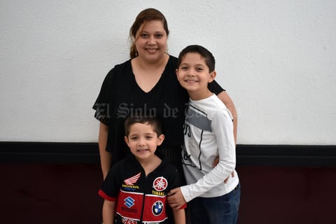 17042018 Paola, Mariana y Evelin.
