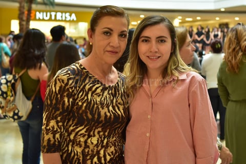 18042018 Vanessa y Lupita.