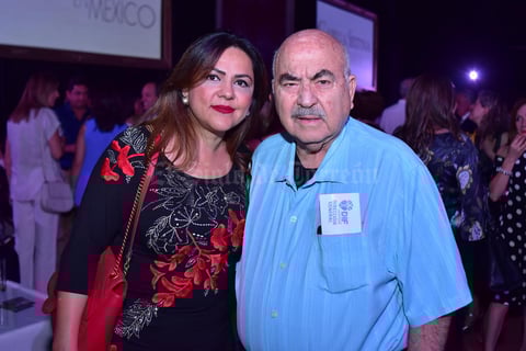 23042018 Nancy y Jesús.