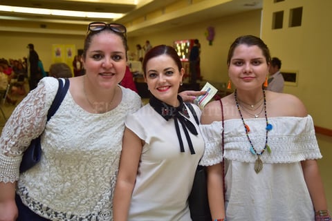 24042018 Pamela, Coco, Rosa Linda y Martha.