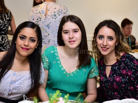 26042018 Karina, María Emilia y Natalia.