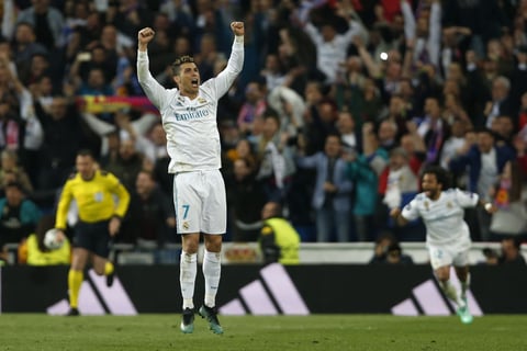 Cristiano Ronaldo celebra el pase de su equipo a la final en Kiev.