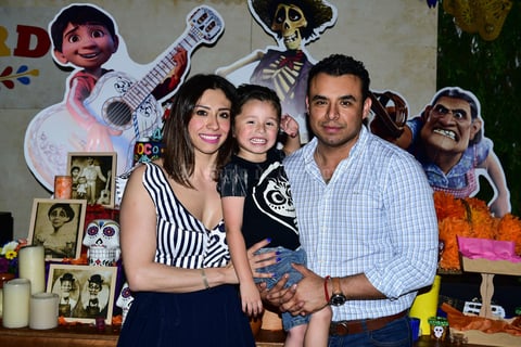 Gerardo del Castillo Ramirez  con sus papas Gerardo del Castillo y Claudia Ramirez de Del Castillo