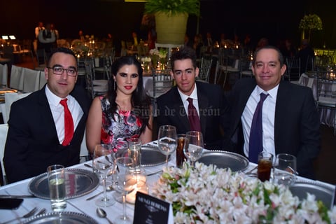 José Carlos  Caro  Andres y Pedro