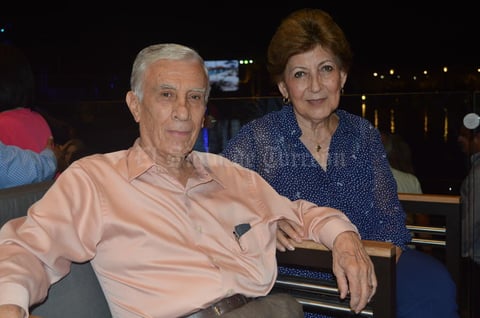 02052018 EN PAREJA.  Saúl y Betty.
