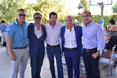 Armando  Juan Josée Javier  cesar y Hector