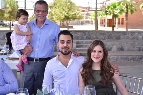 Martina  Heriberto  Luis y Paulin
