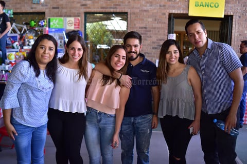 Lily  Karla Marifer  Diego  Karen y Gerardo