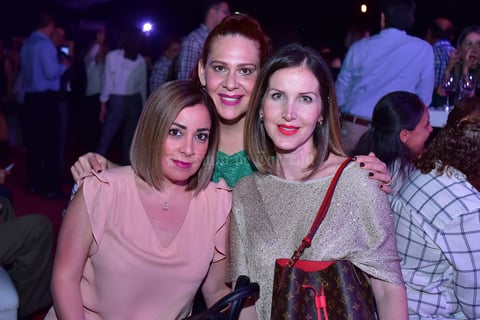 Maria Fernanda  Claudia y Fernanda