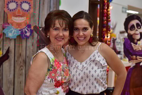 04052018 Angélica y Angélica.