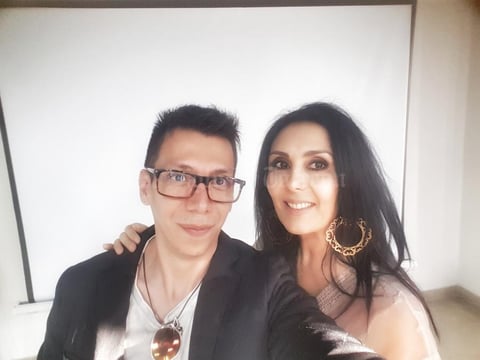 07052018 SELFIE.  Pineda Damián y Geraldina Herrera.