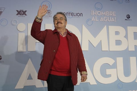 El conductor Pedro Sola.