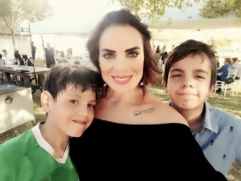 10052018 Paty con Andrés y Diego.