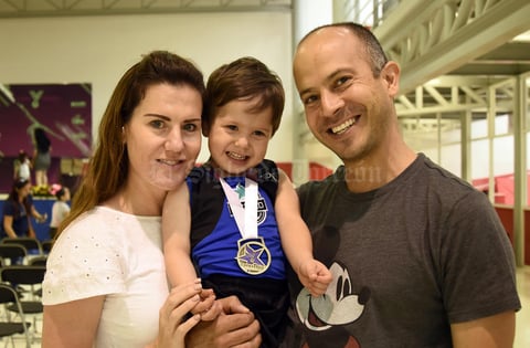 12052018 Charlene, Apolo y Omar.