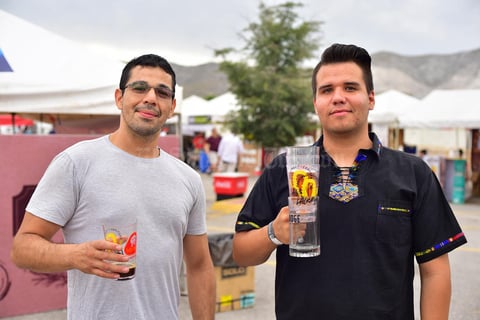 12052018 Alejando y René.
