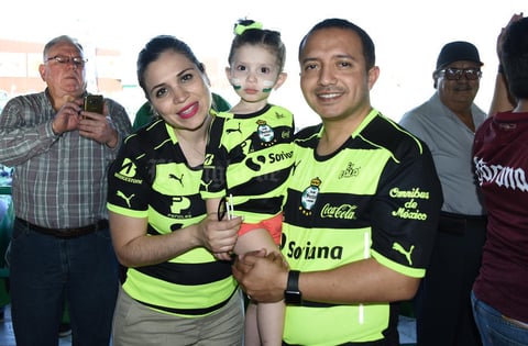 13052018 Luz María, Ana Luz e Hiram.