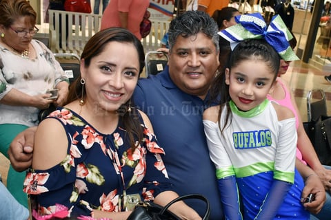 13052018 Blanca, Ricardo y Daniela.