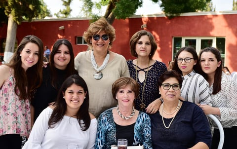 Angie  Andrea  Marifer  Nity Ivonne  Letty  Daniela  Malu y Rosario