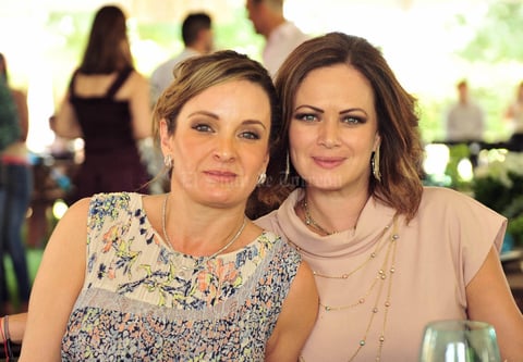 Adriana y Olga