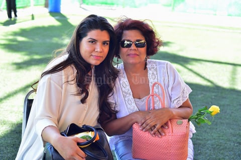 17052018 Xóchitl y Juanis.