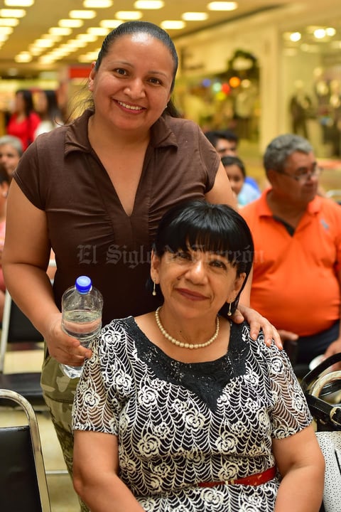 19052018 Irma y Jaqueline.