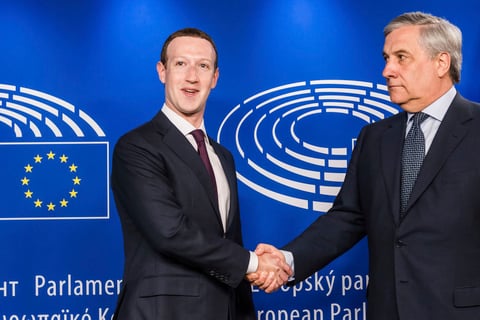 Zuckerberg admitió que 'tomará tiempo hacer los cambios necesarios para salvaguardar' los datos de los usuarios.