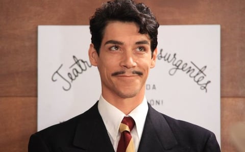 En 2014 protagonizó la película mexicana Cantinflas, por la cual ganó un premio Ariel al mejor actor y un Premio Platino a la mejor interpretación masculina.