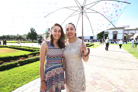 Adriana y Vanesa Mota.
